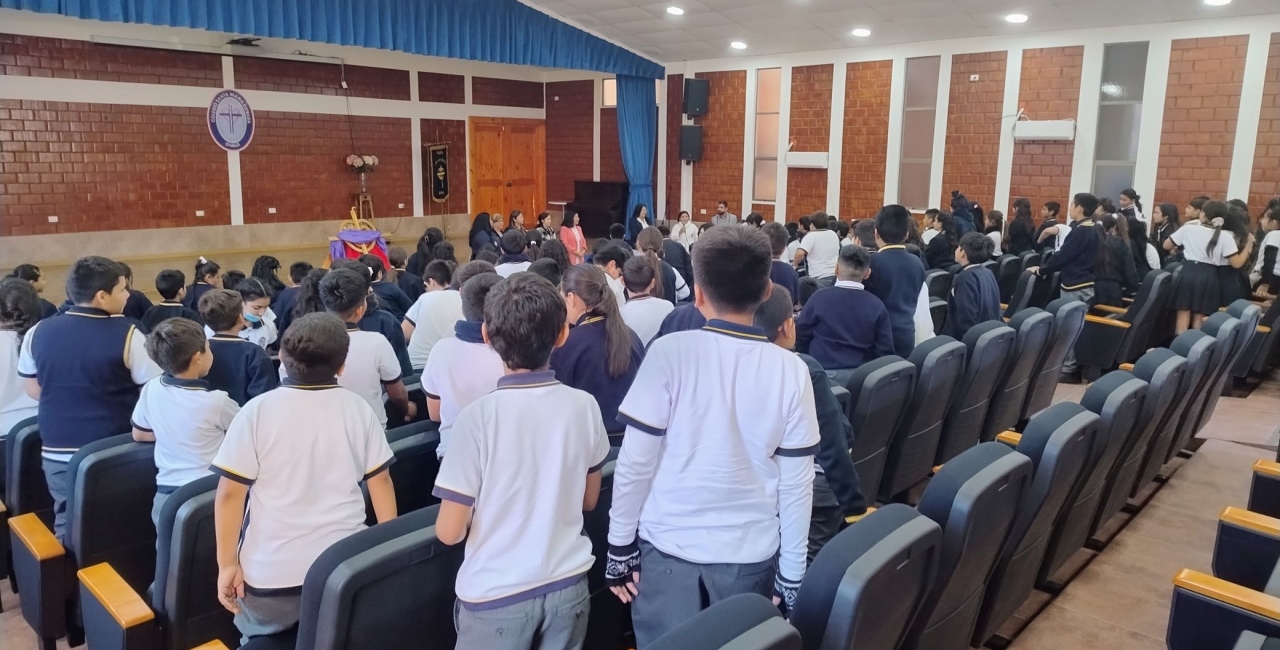 Realizan ceremonia de reconocimiento por mejor puntaje en el SIMCE 2024